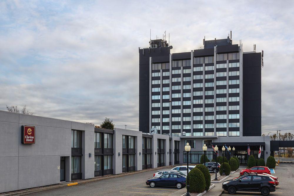 Travelodge By Wyndham Quebec City Hotel & Convention Centre מראה חיצוני תמונה
