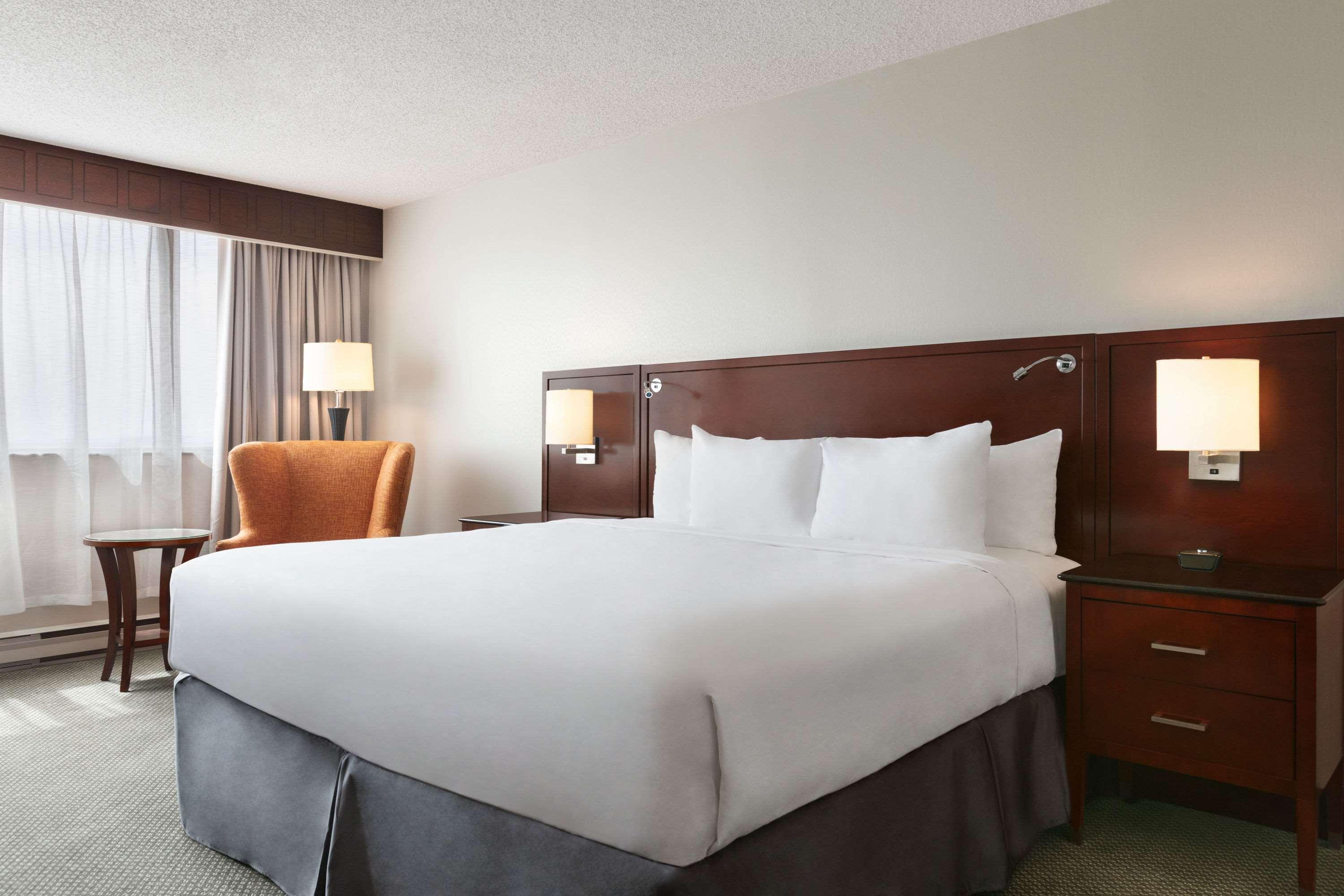 Travelodge By Wyndham Quebec City Hotel & Convention Centre מראה חיצוני תמונה