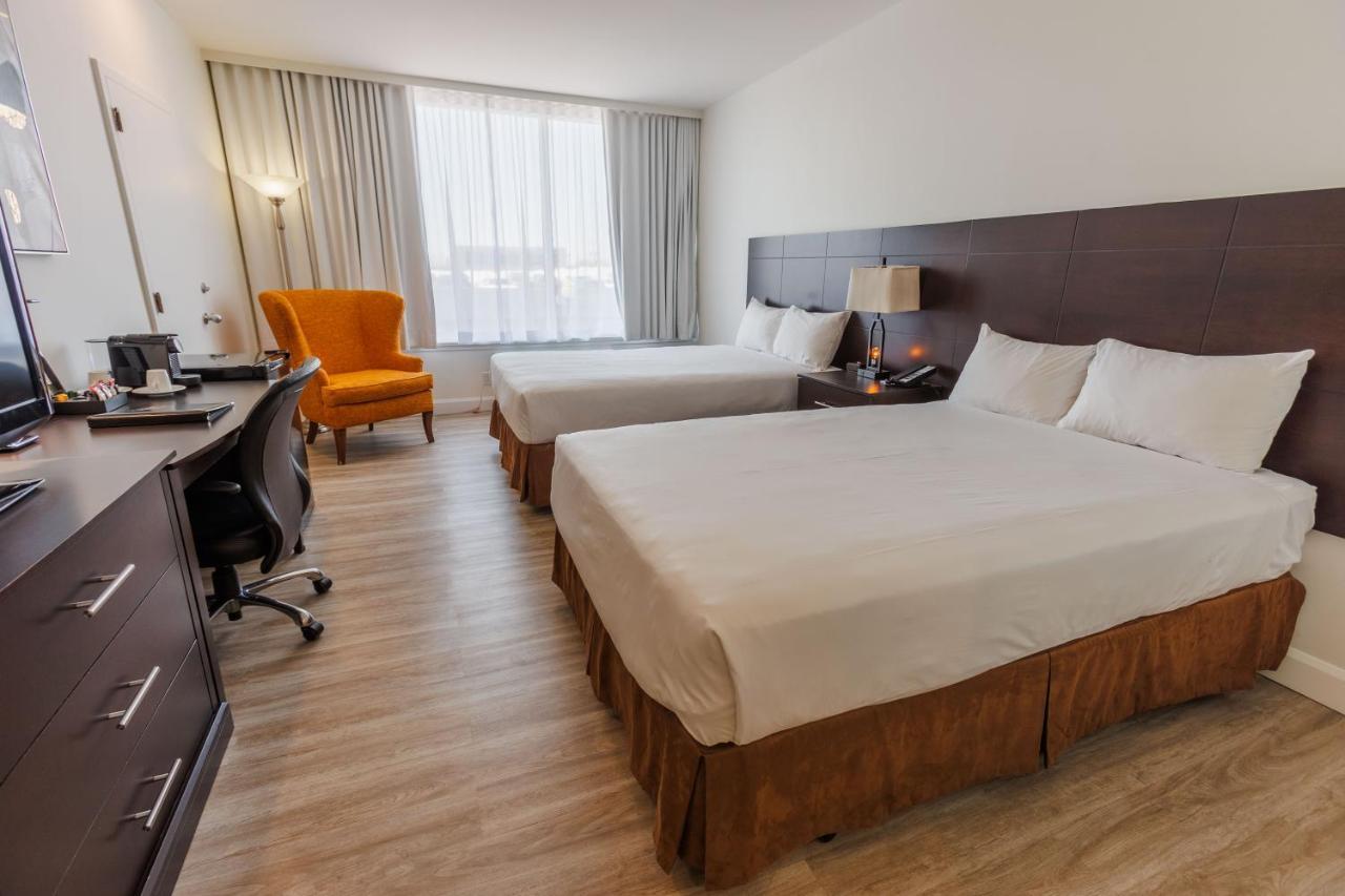 Travelodge By Wyndham Quebec City Hotel & Convention Centre מראה חיצוני תמונה