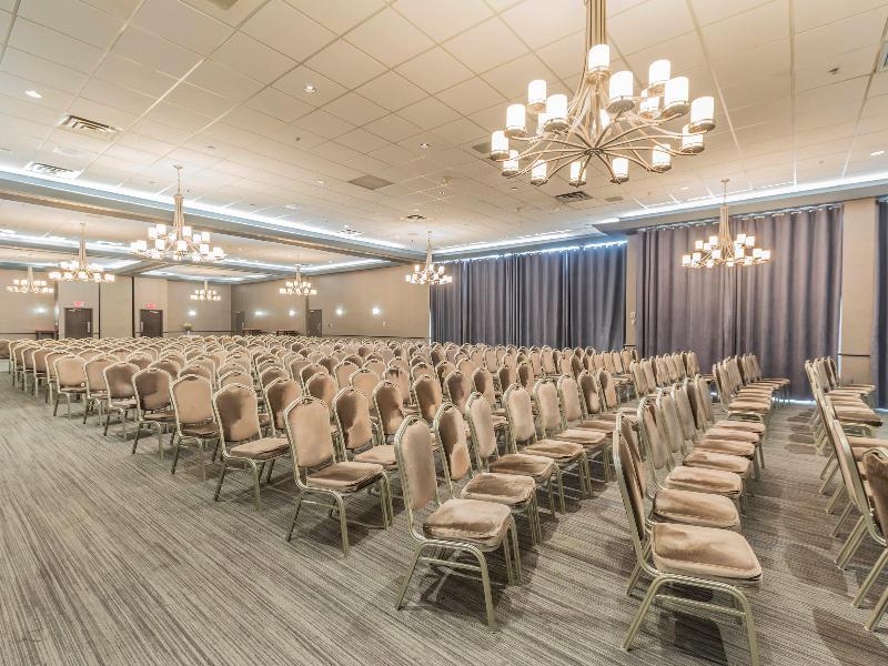Travelodge By Wyndham Quebec City Hotel & Convention Centre מראה חיצוני תמונה