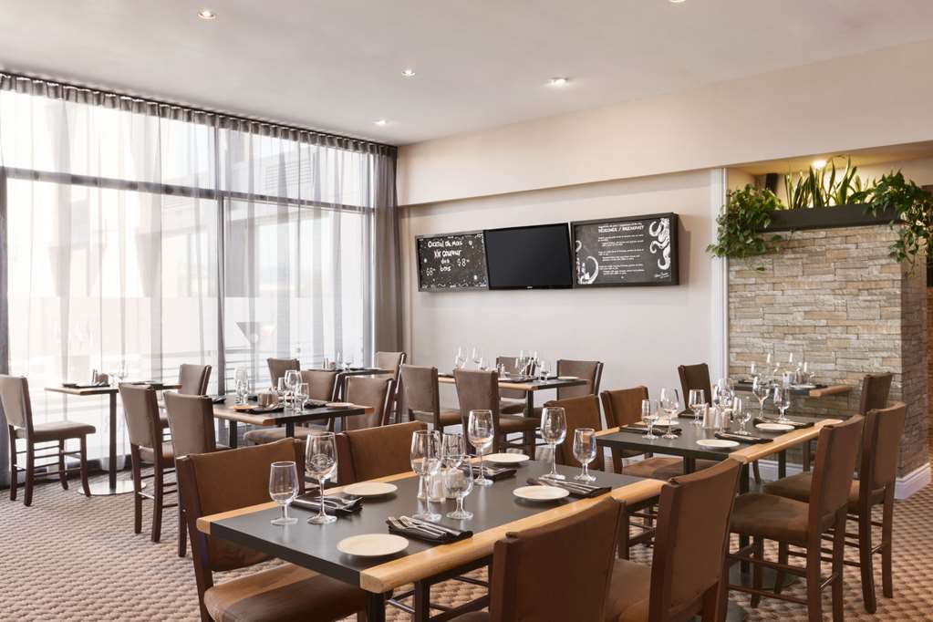 Travelodge By Wyndham Quebec City Hotel & Convention Centre מסעדה תמונה
